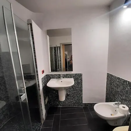 Apartment Casa Vacanze Rose Rosse Sanremo